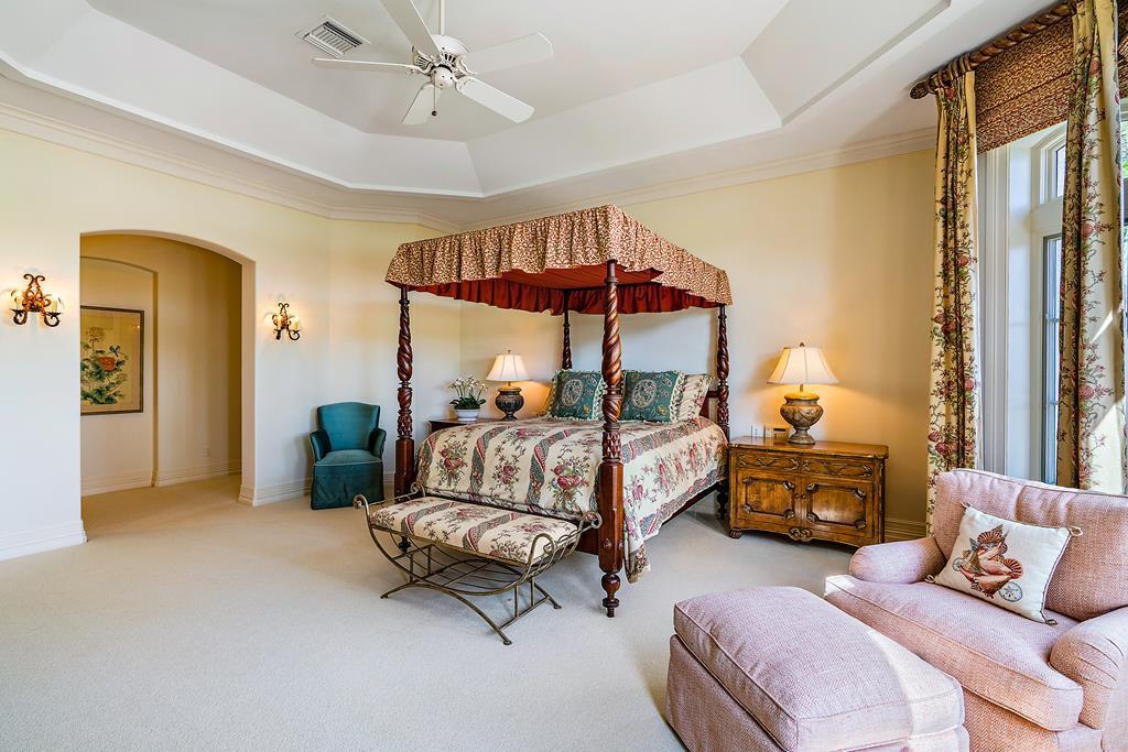 LOST TREE VILLAGE - Residential