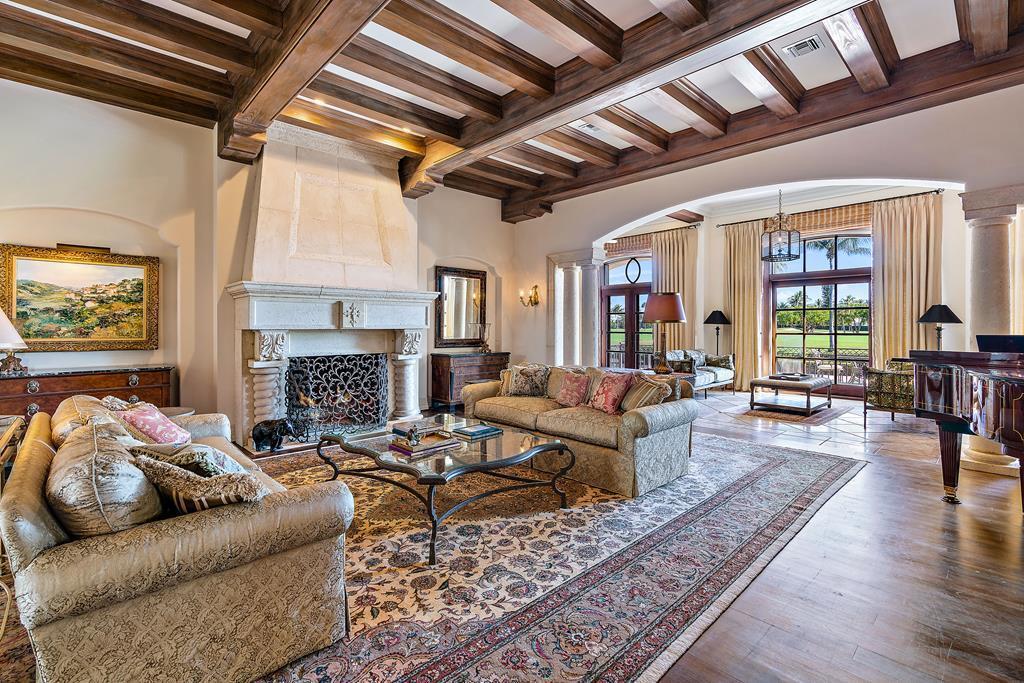 LOST TREE VILLAGE - Residential