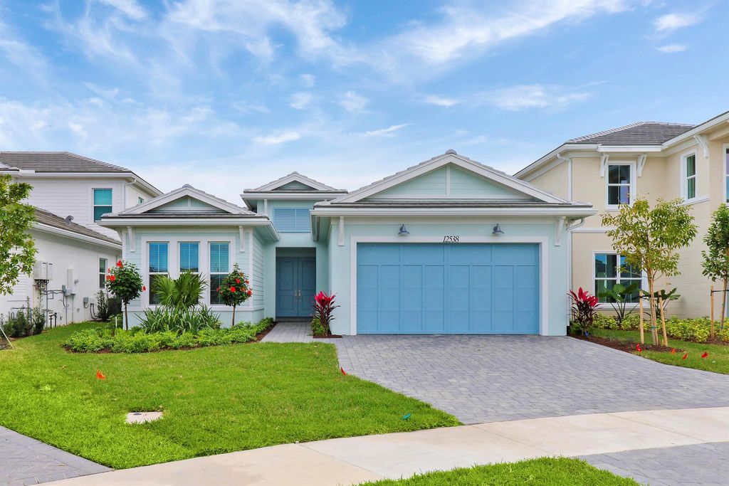 Photo of 12538 Nautilus Circle, Palm Beach Gardens, FL 33412 (MLS # R10950668)