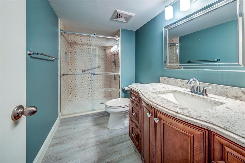 Palm Lakes - Residential