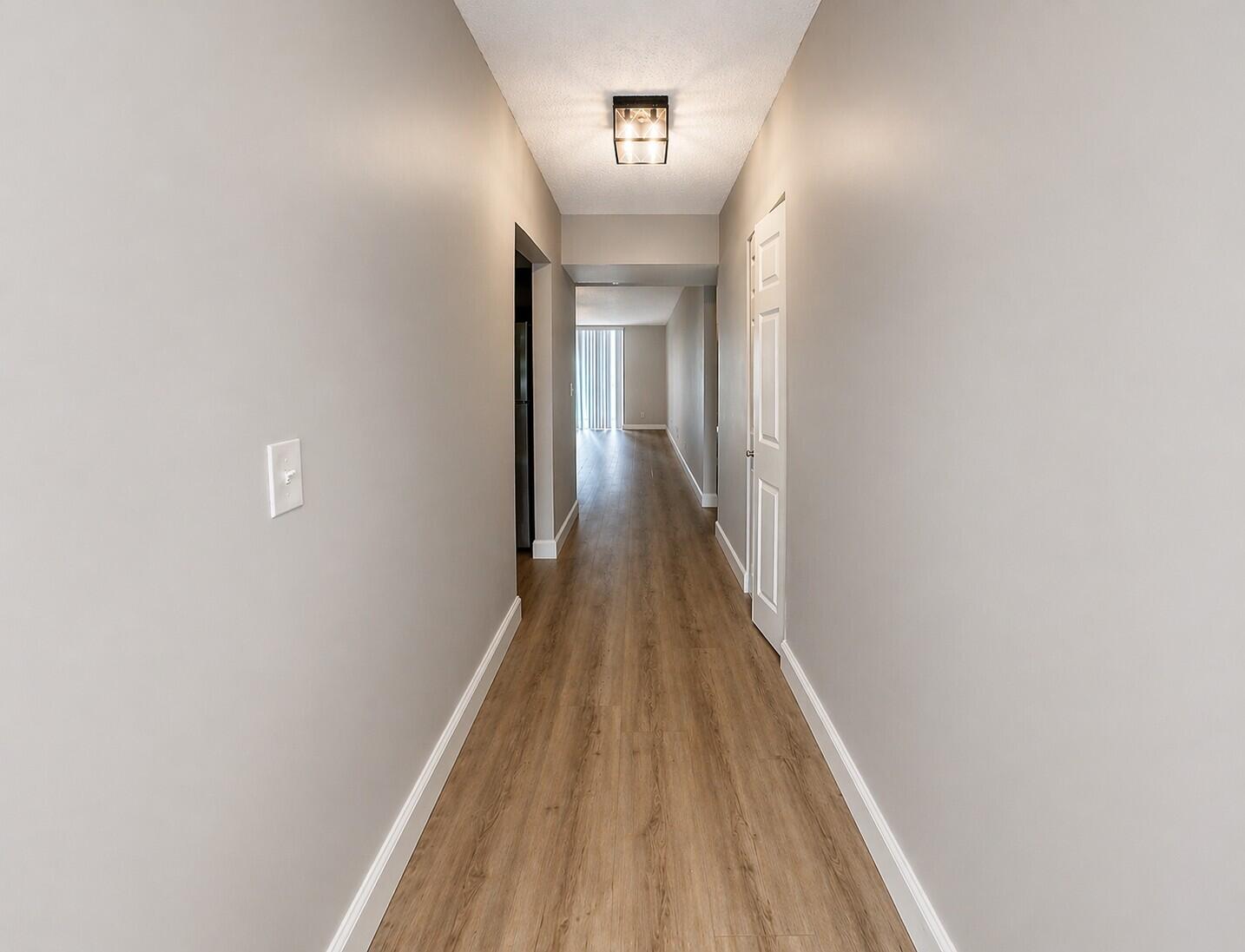 Palm Lakes - Residential
