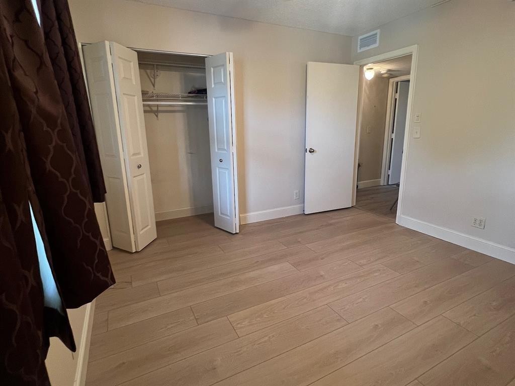 Palm Lakes - Residential