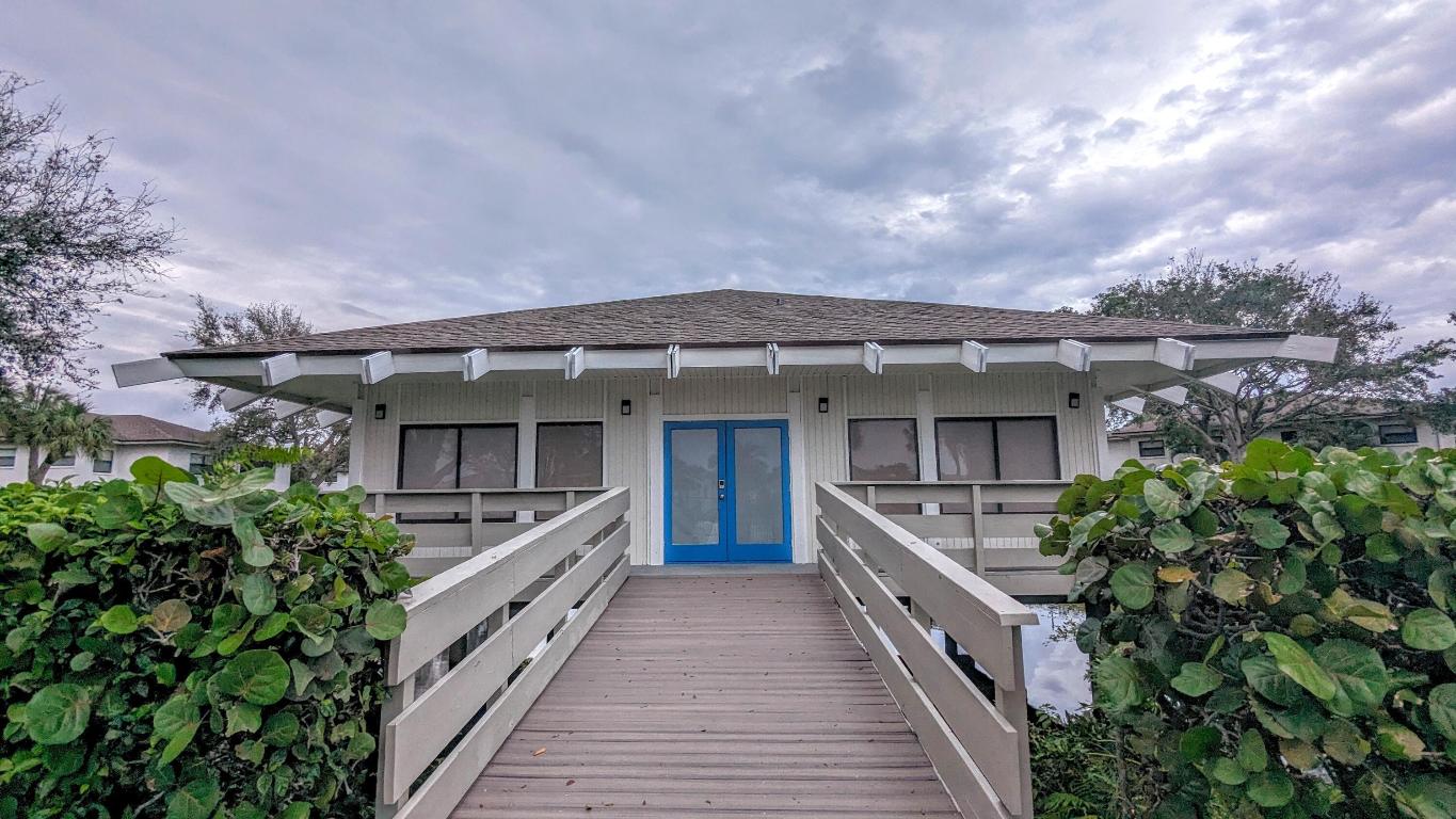 DELRAY OAKS CONDO - Residential Lease