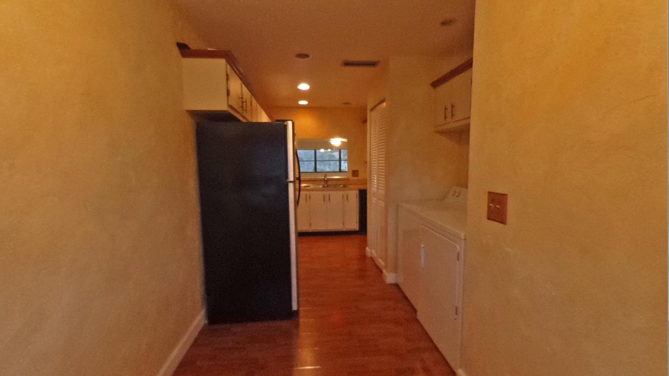 DELRAY OAKS CONDO - Residential Lease