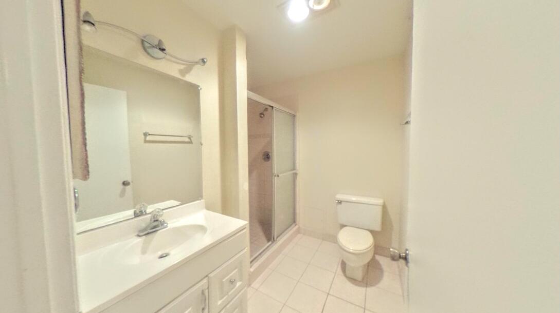 DELRAY OAKS CONDO - Residential Lease