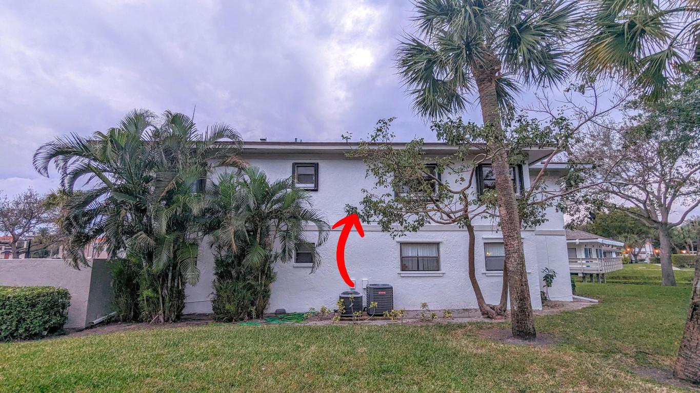 DELRAY OAKS CONDO - Residential Lease