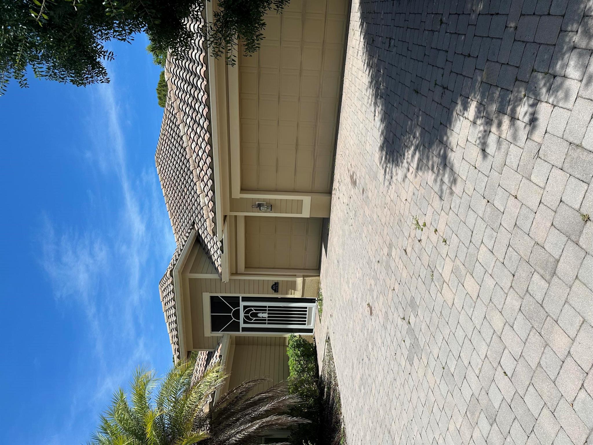 Motivated Seller! GHO built, open concept, main living area with tile floors, crown molding & volume ceilings, split plan, 3 Bedroom, 2 Bathroom, Primary suite offers his and hers closets, garden tub, walk-in shower and separate vanities. 3 Car Garage with epoxy floors and A/C. Great value waiting for a new owner.