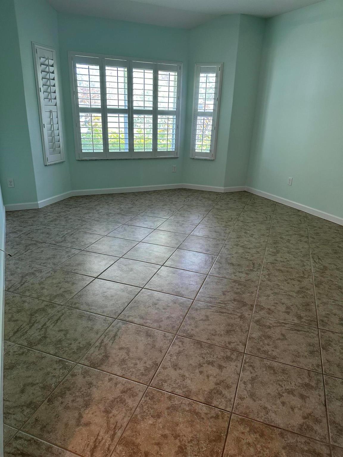 7679 Fieldstone Ranch Square
