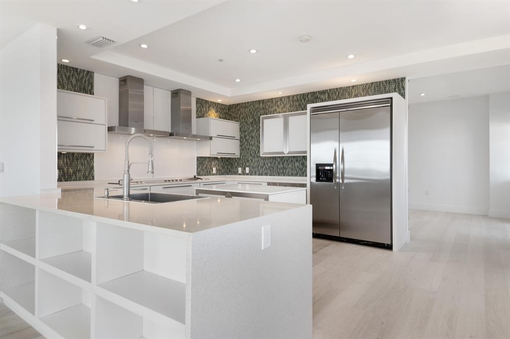 DOLCE VITA CONDO - Residential