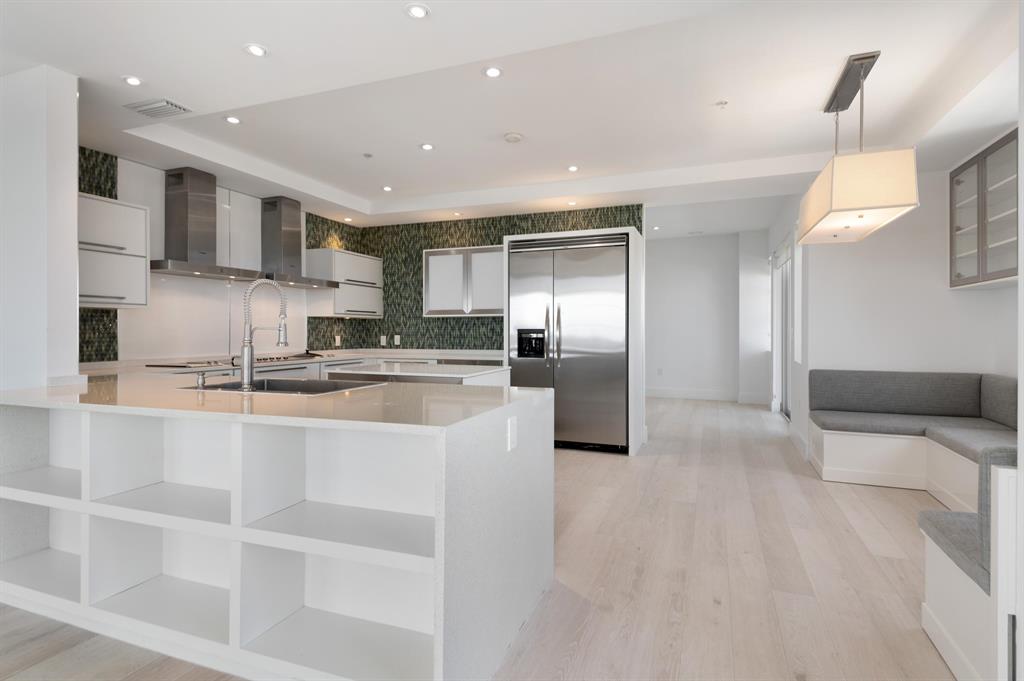 DOLCE VITA CONDO - Residential