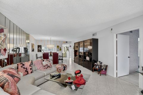 Tiny photo for 4735 Lucerne Lakes Boulevard #306, Lake Worth, FL 33467 (MLS # F10542453)