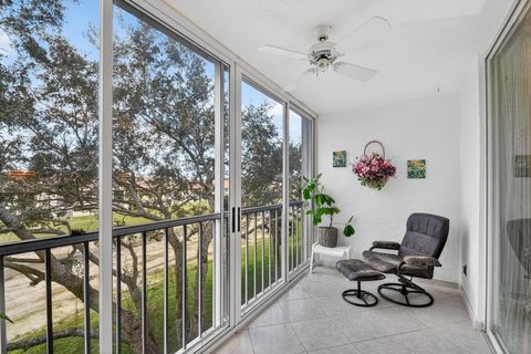 Tiny photo for 4735 Lucerne Lakes Boulevard #306, Lake Worth, FL 33467 (MLS # F10542453)
