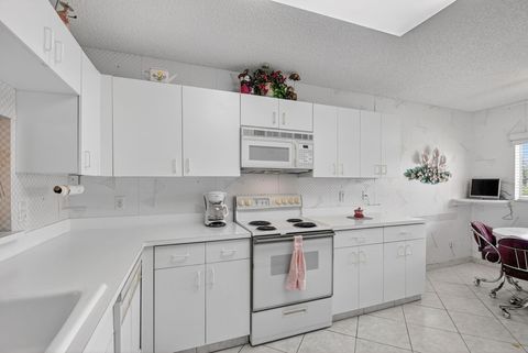 Tiny photo for 4735 Lucerne Lakes Boulevard #306, Lake Worth, FL 33467 (MLS # F10542453)