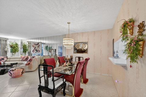 Tiny photo for 4735 Lucerne Lakes Boulevard #306, Lake Worth, FL 33467 (MLS # F10542453)