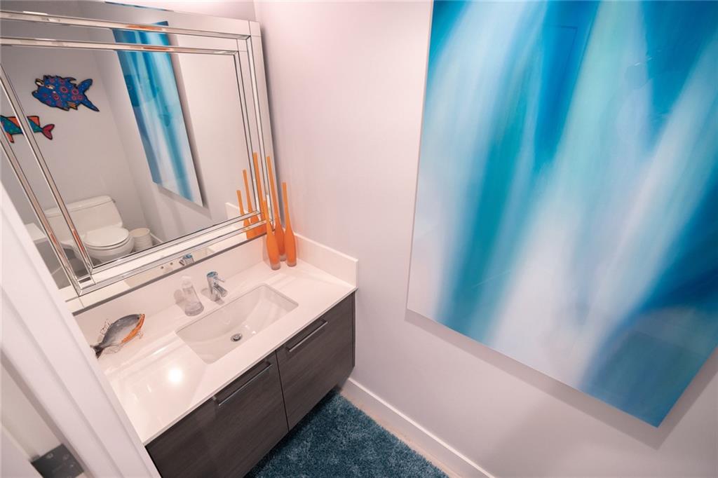 100 Las Olas Condo - Residential