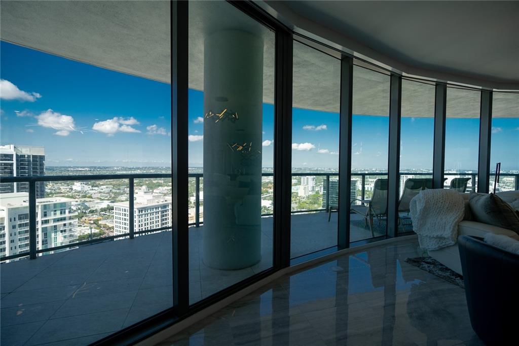 100 Las Olas Condo - Residential
