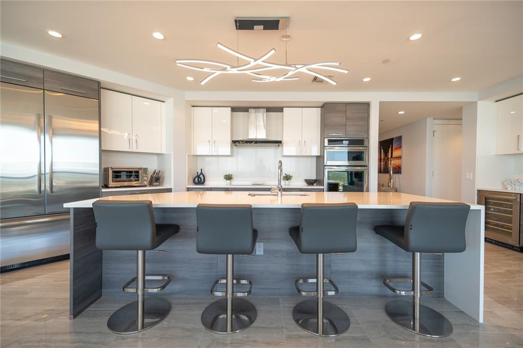 100 Las Olas Condo - Residential