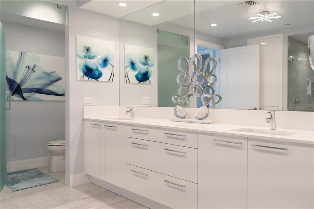 100 Las Olas Condo - Residential