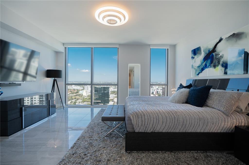 100 Las Olas Condo - Residential