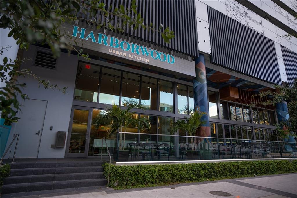 100 Las Olas Condo - Residential