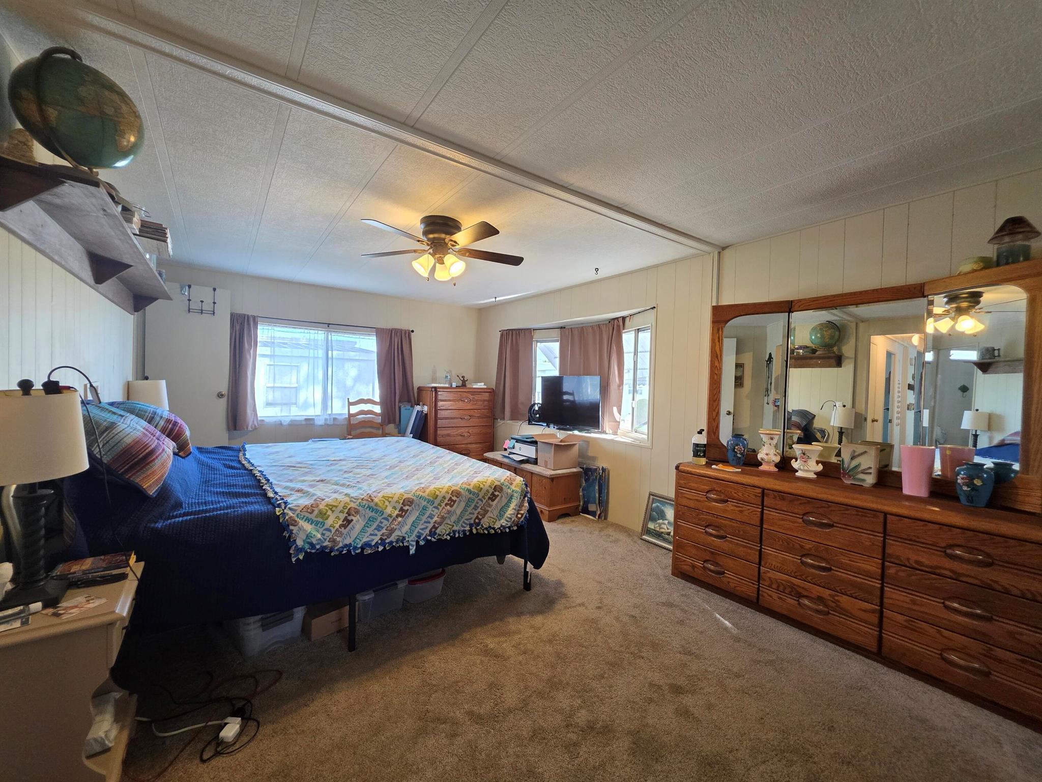 Spanish Lakes Riverfront - Residential