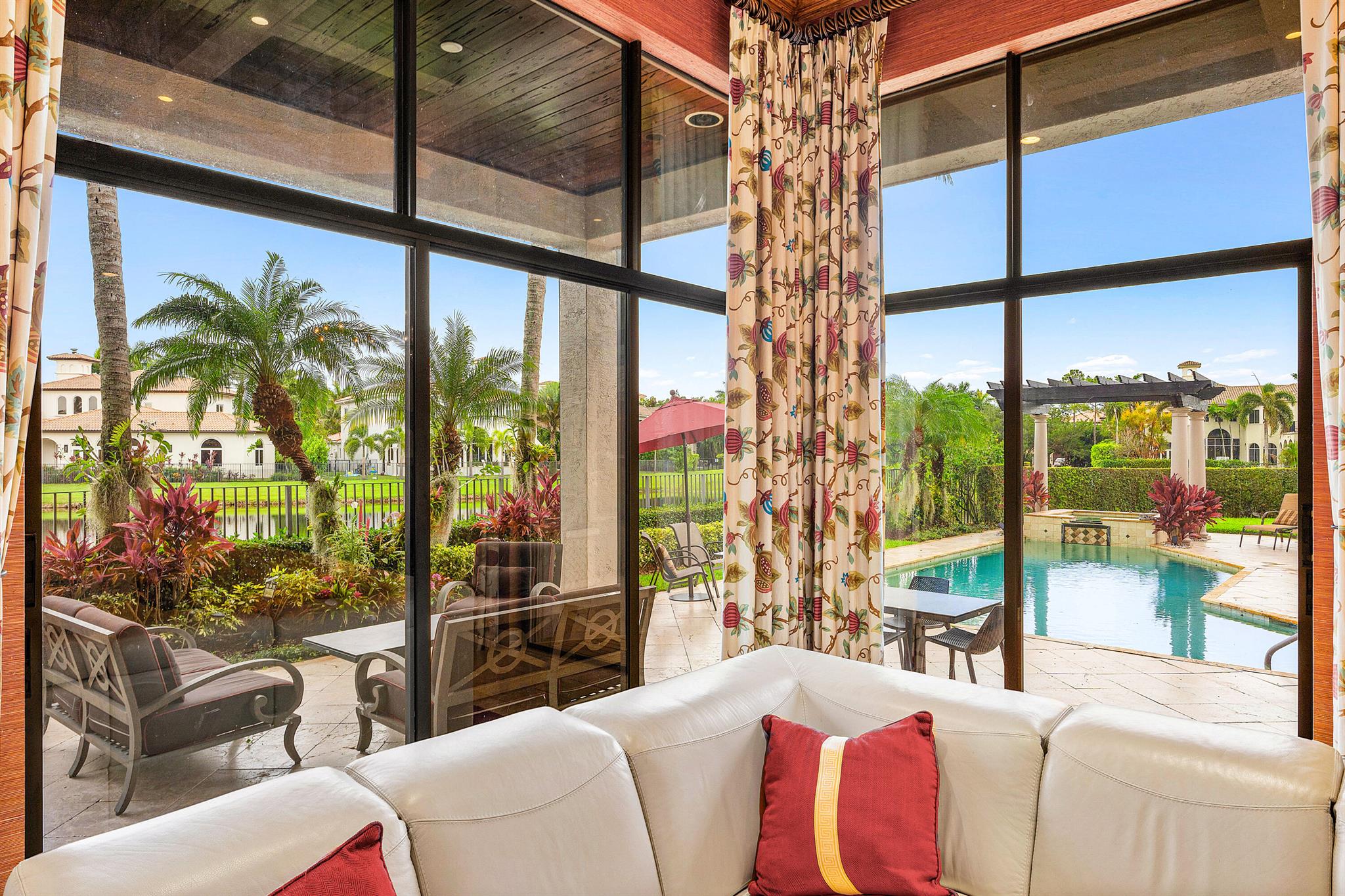 The Oaks at Boca Raton - Residential