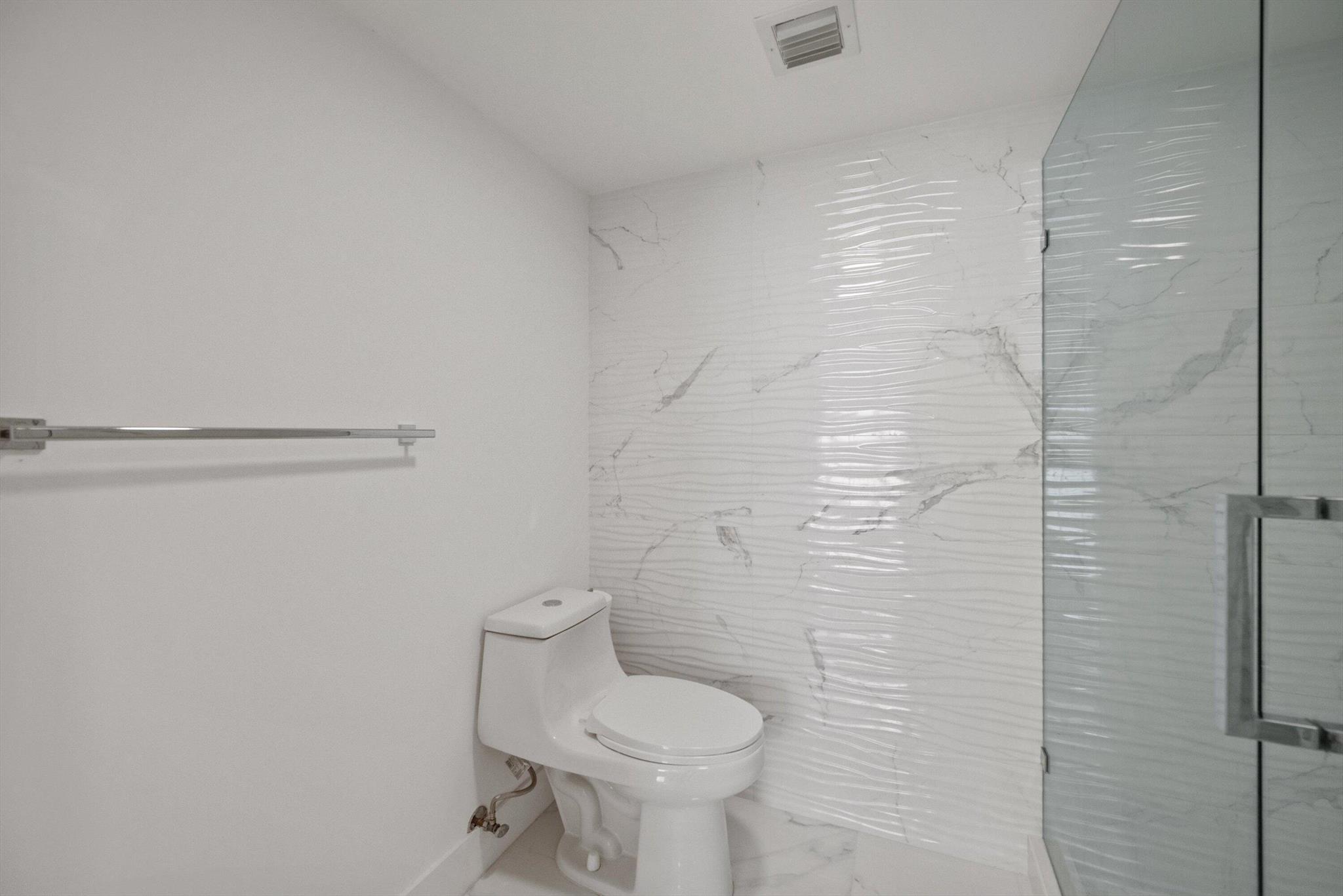 JUNO BY THE SEA NORTH THE - Residential