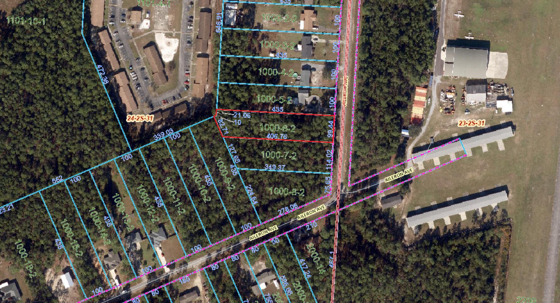 HERITAGE LAKES - Land