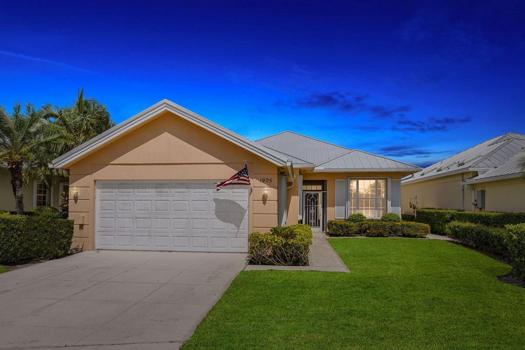 Photo of 1909 SW York Lane, Palm City, FL 34990 (MLS # F10494870)