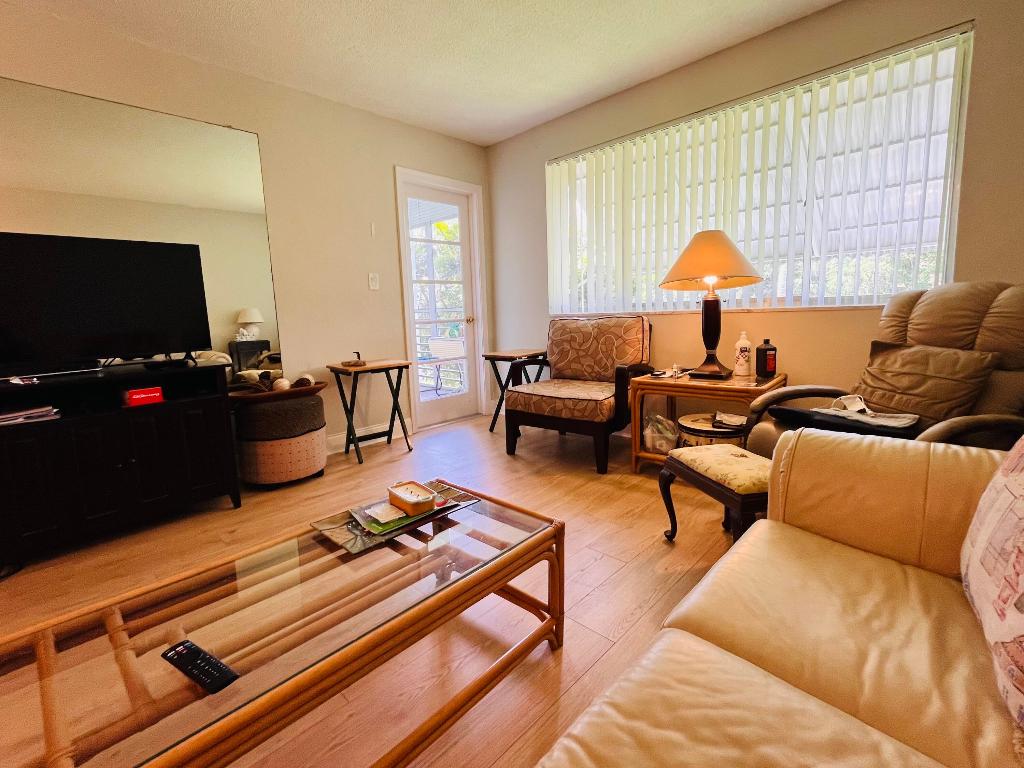 LAKE CLARKE GARDENS CONDO 22 - Residential