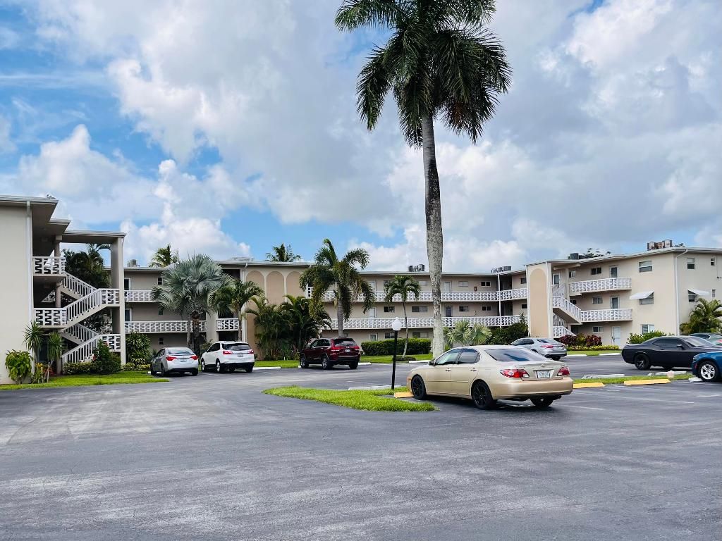 Photo of 2812 S Garden Drive #206, Lake Worth, FL 33461 (MLS # R11105647)