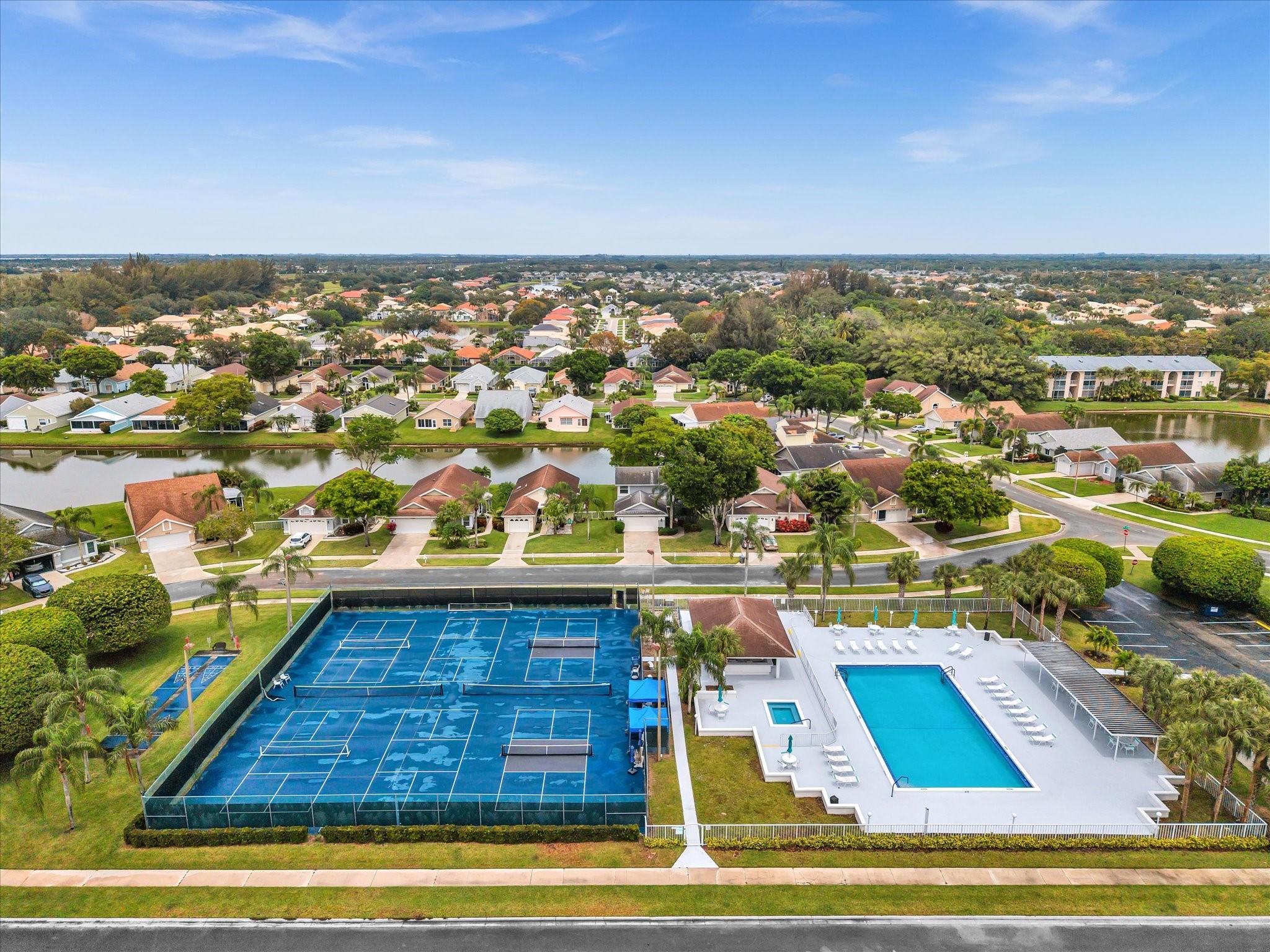 PINE RIDGE AT DELRAY BEAC - Residential