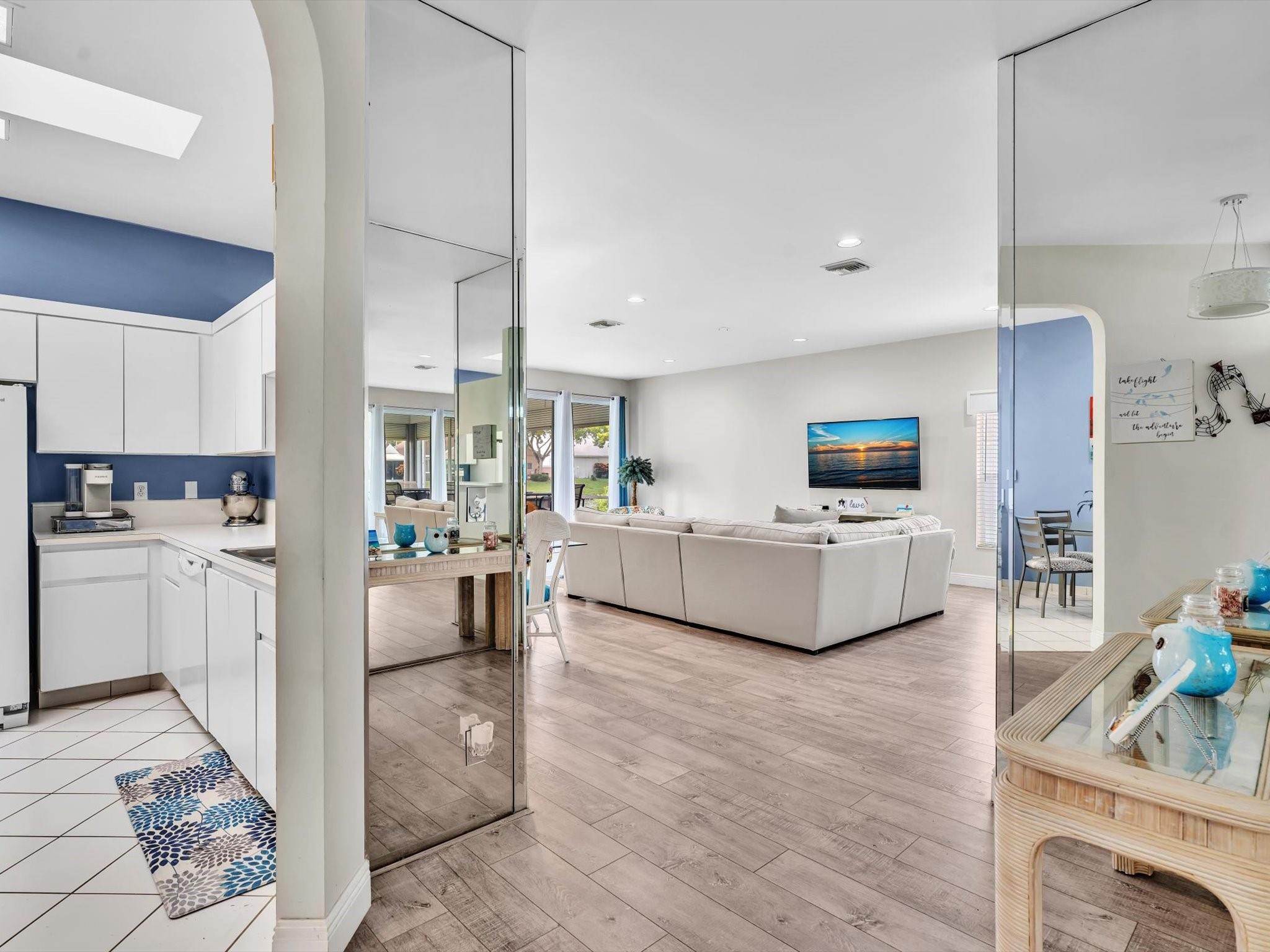 PINE RIDGE AT DELRAY BEAC - Residential