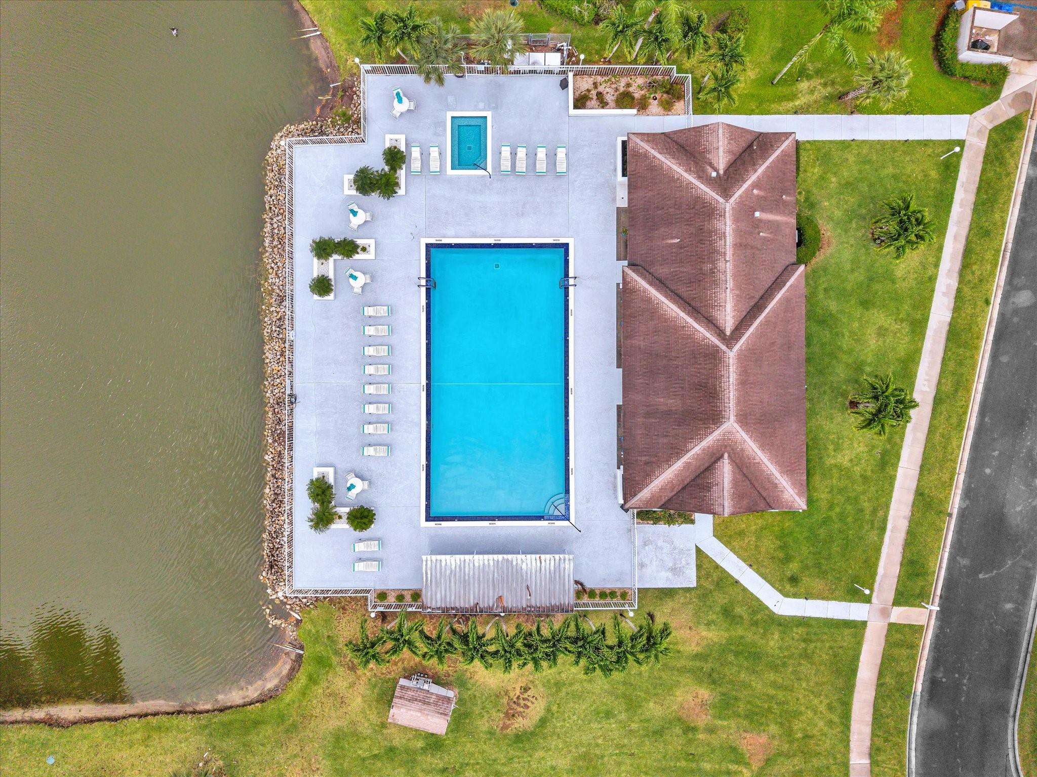 PINE RIDGE AT DELRAY BEAC - Residential