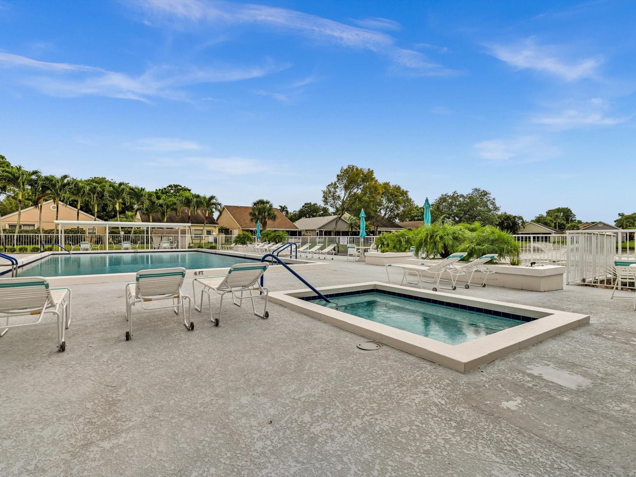 PINE RIDGE AT DELRAY BEAC - Residential