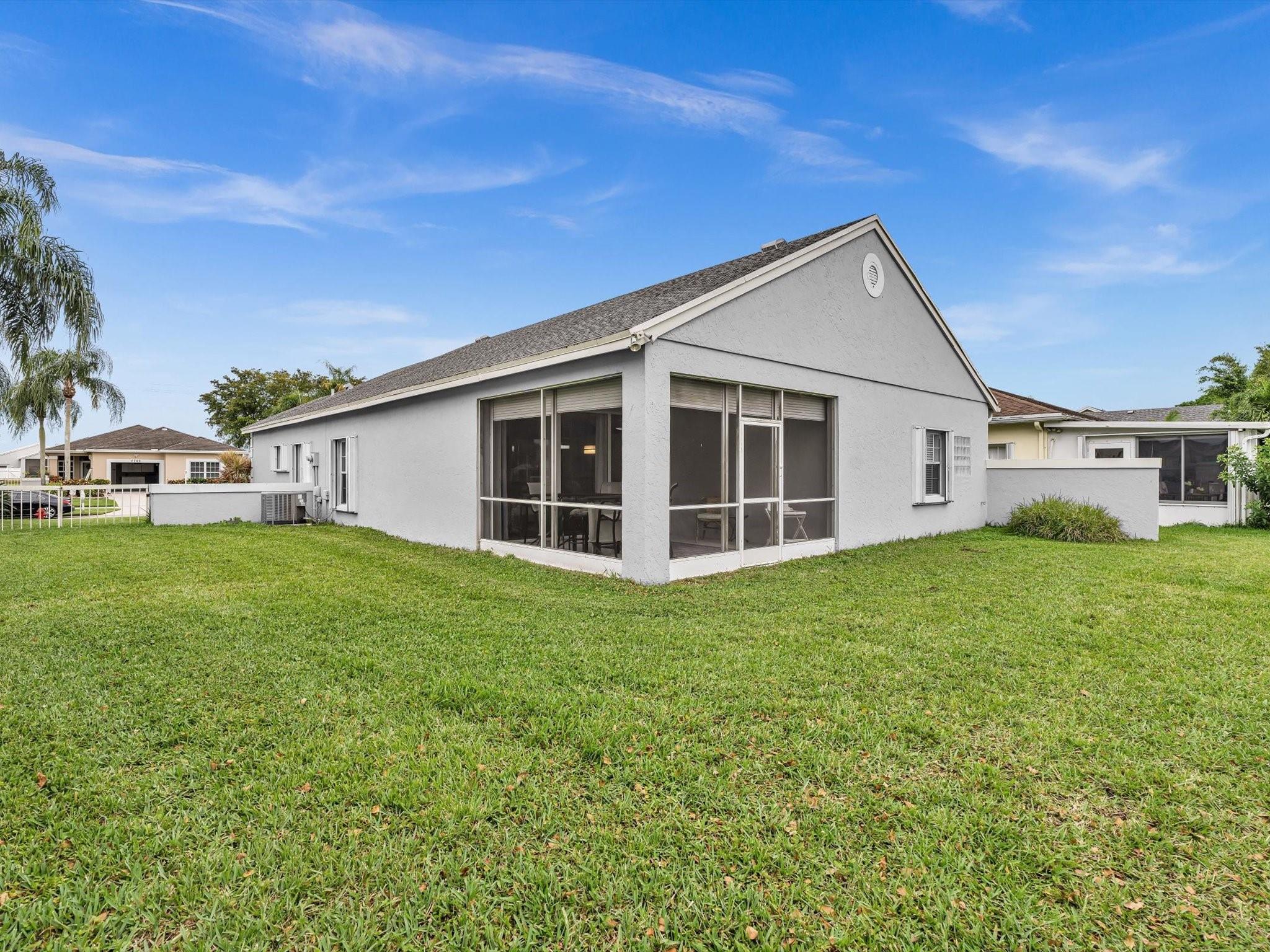 PINE RIDGE AT DELRAY BEAC - Residential