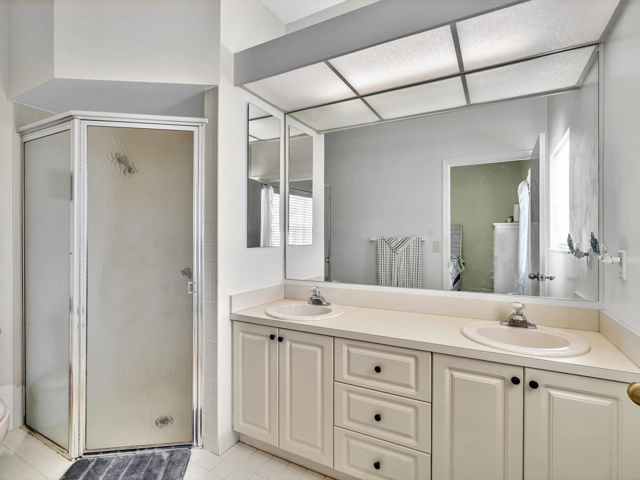 PINE RIDGE AT DELRAY BEAC - Residential