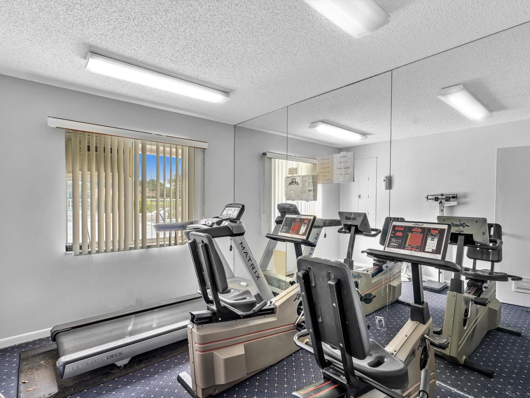 PINE RIDGE AT DELRAY BEAC - Residential