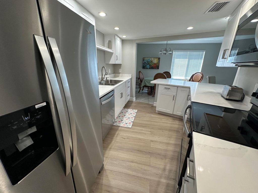 Photo of 11811 Avenue Of The Pga #3-1a, Palm Beach Gardens, FL 33418 (MLS # R11087532)