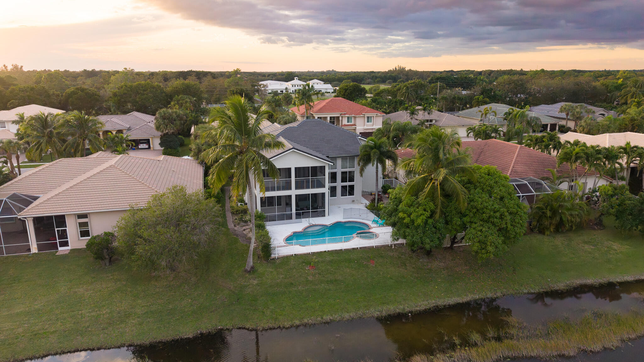 ISLES AT WELLINGTON 3 - Residential