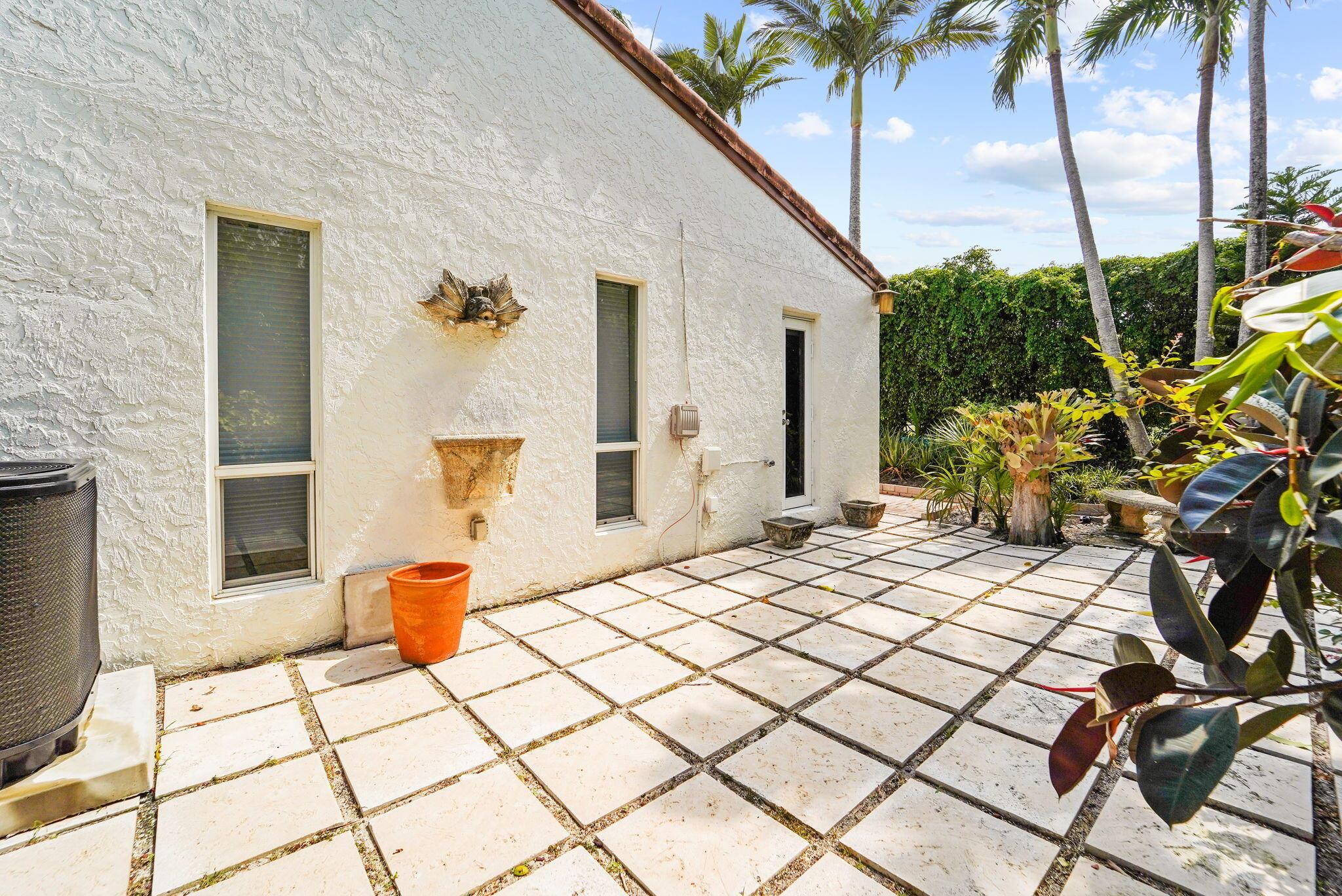 DEL MAR VILLAGE - Residential