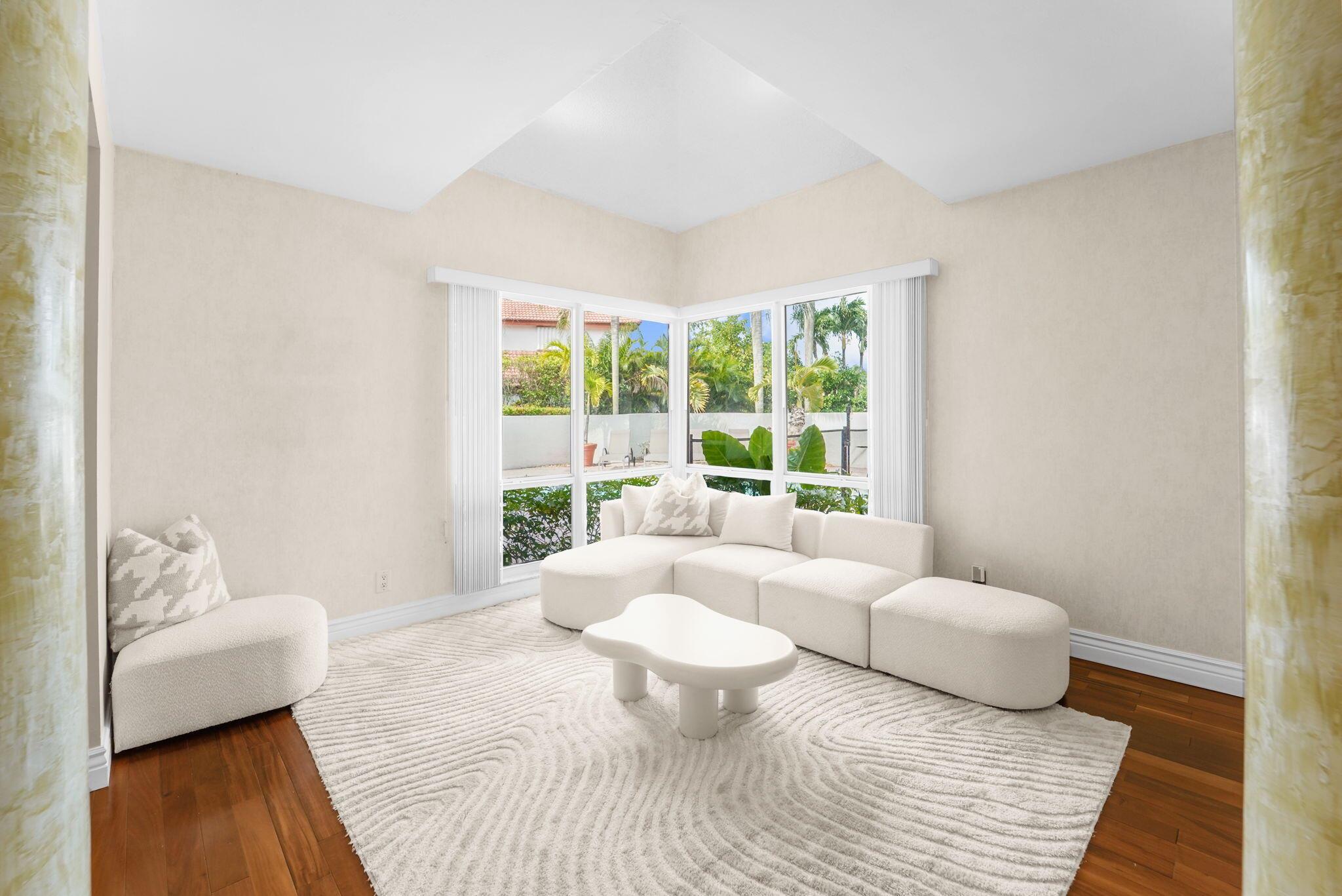 DEL MAR VILLAGE - Residential