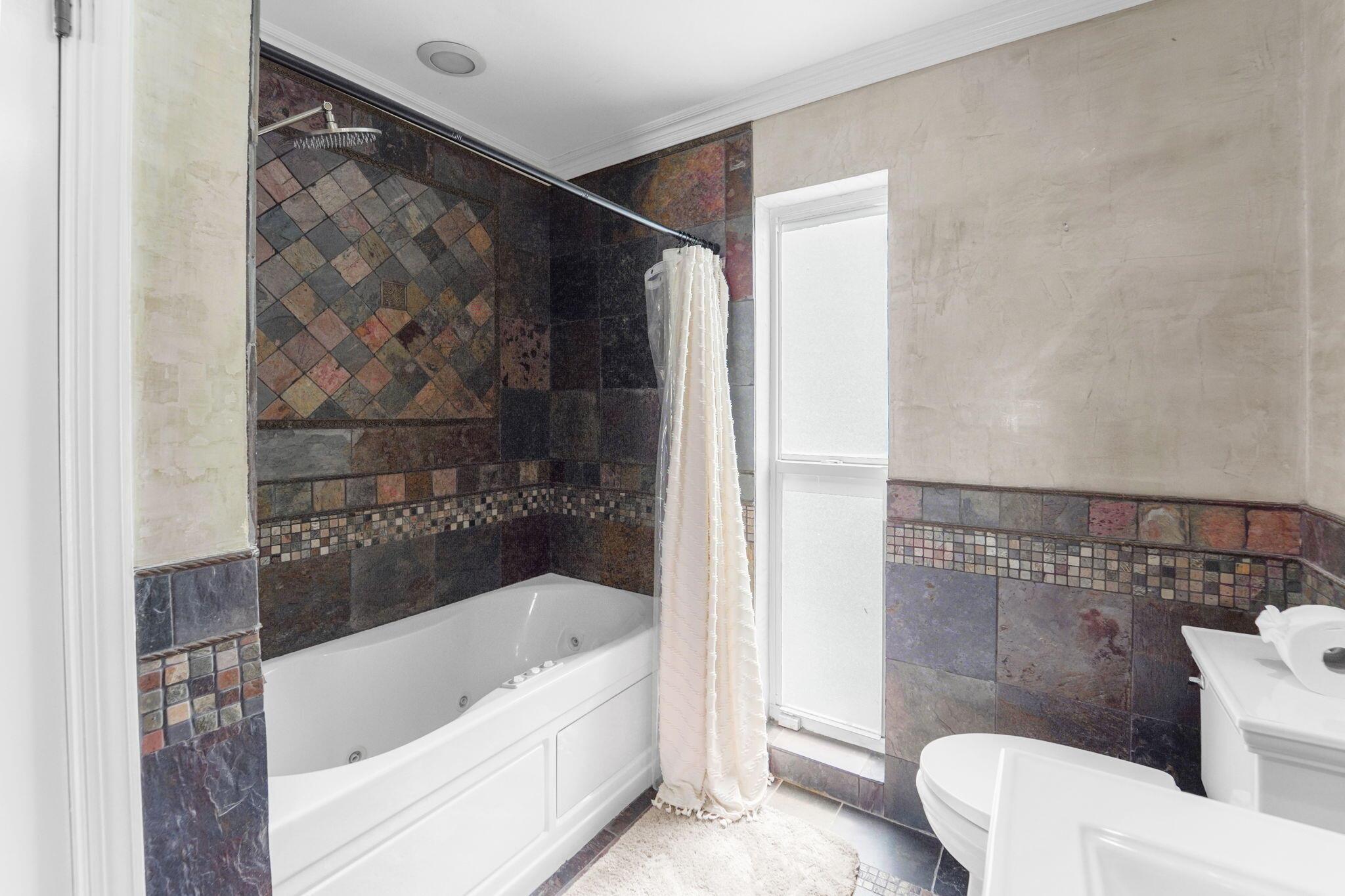 DEL MAR VILLAGE - Residential