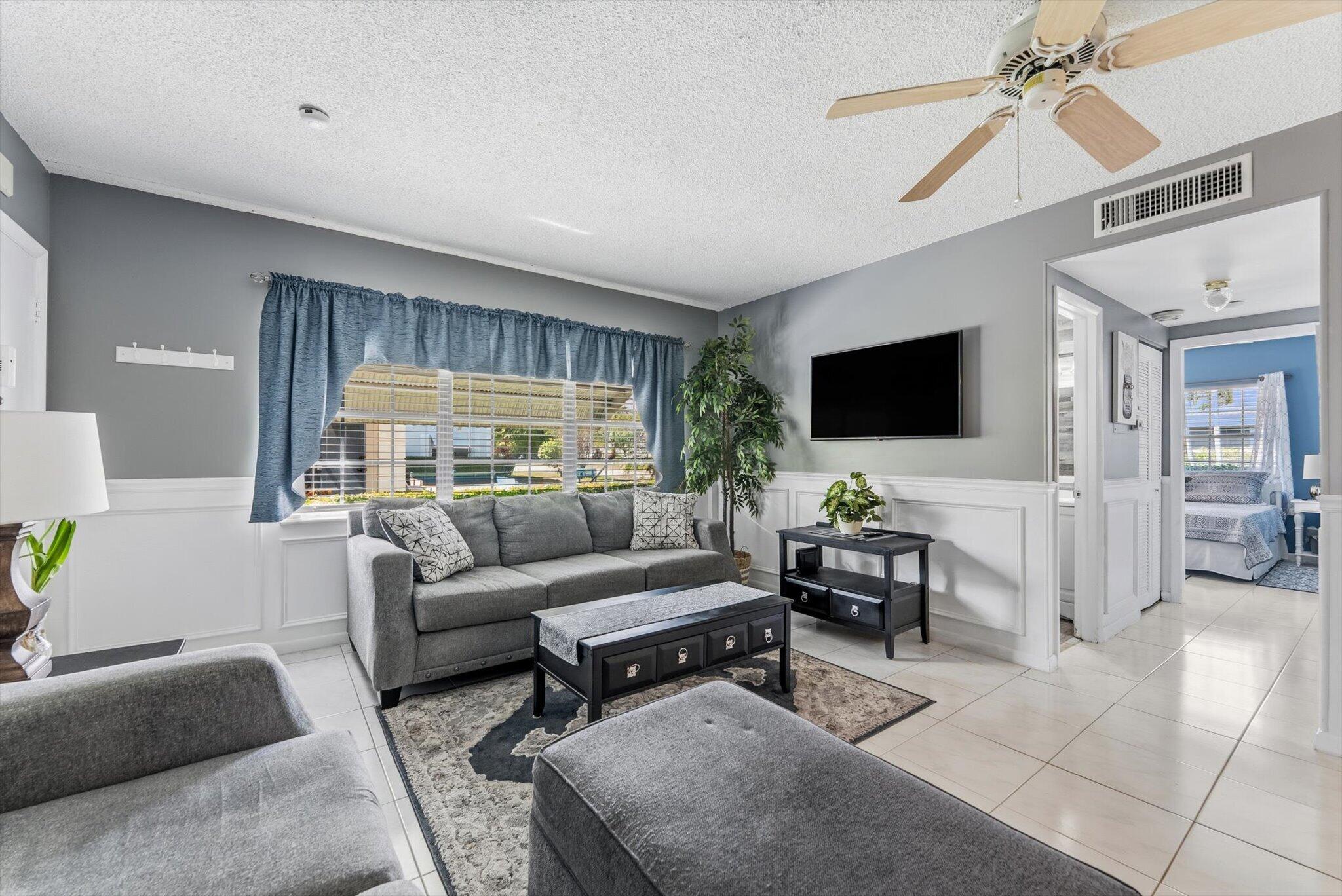 MAYFAIR APT CO-OP - Residential