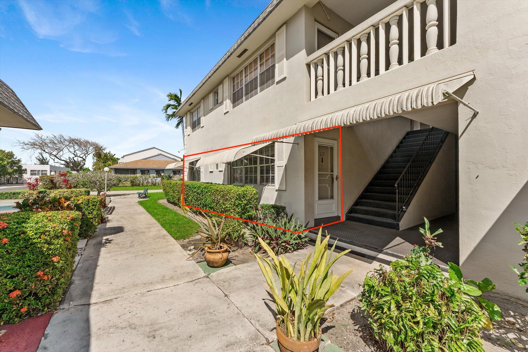 1520 Mckinley Street 117e