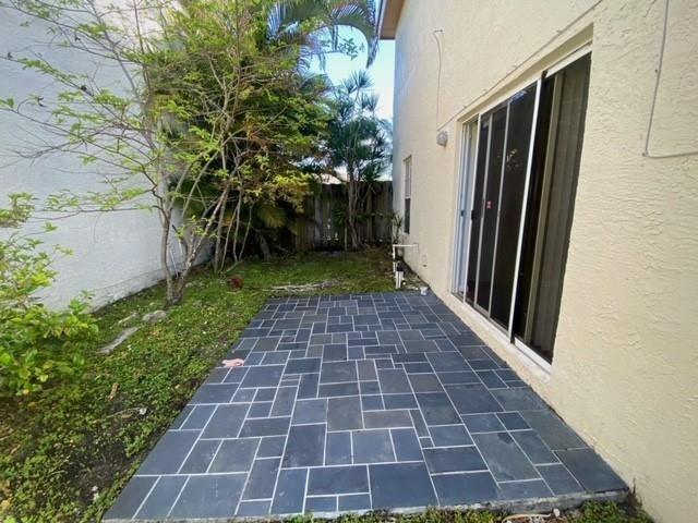 Villas At Woodland Greens - Residential