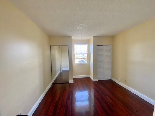 Villas At Woodland Greens - Residential