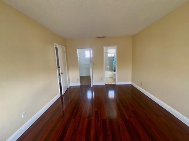 Villas At Woodland Greens - Residential