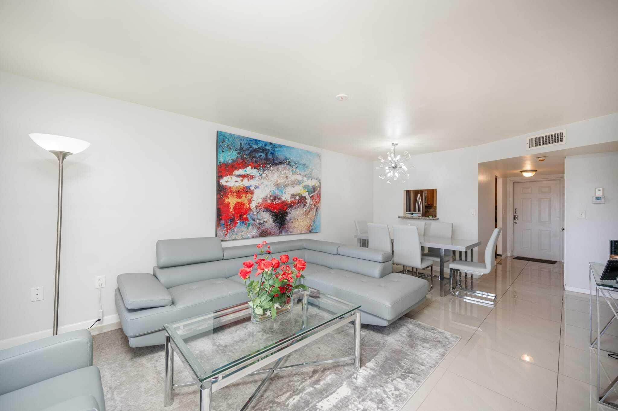 SUNRISE LAKES 3 CONDO - Residential