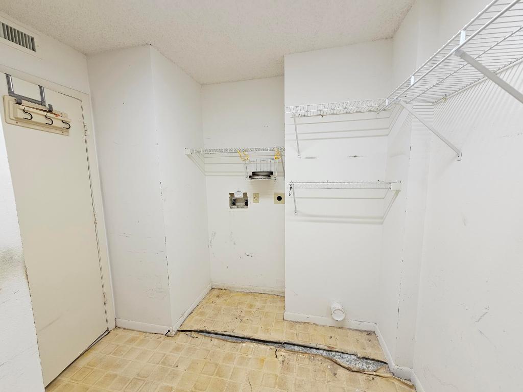 FAIRWAY CLUB CONDO - Residential